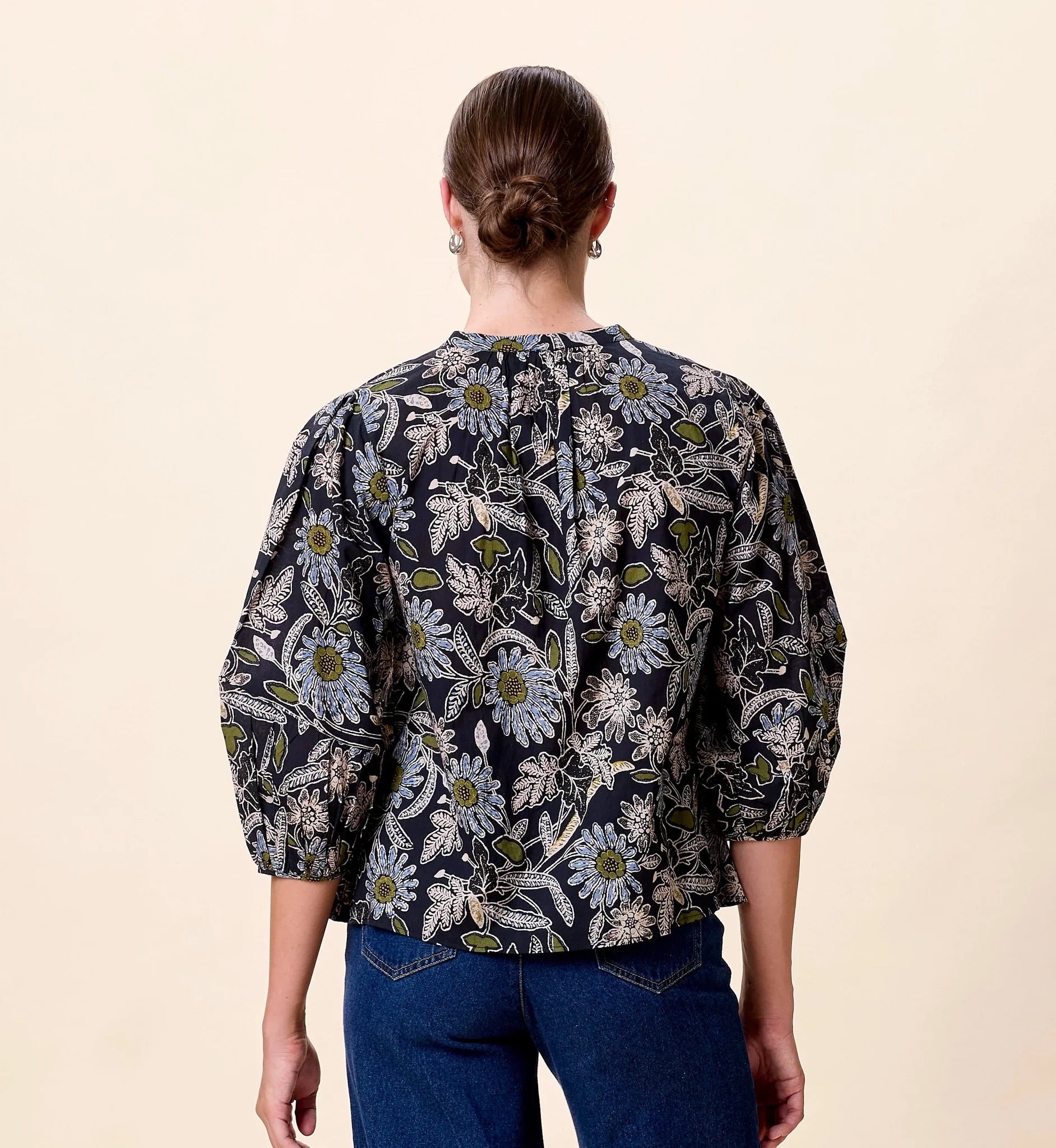 The Belle Blouse - Dark Magnolia Floral