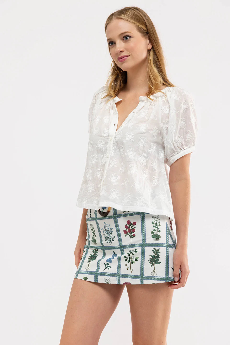 The Imogen Top Cotton Eyelet - White