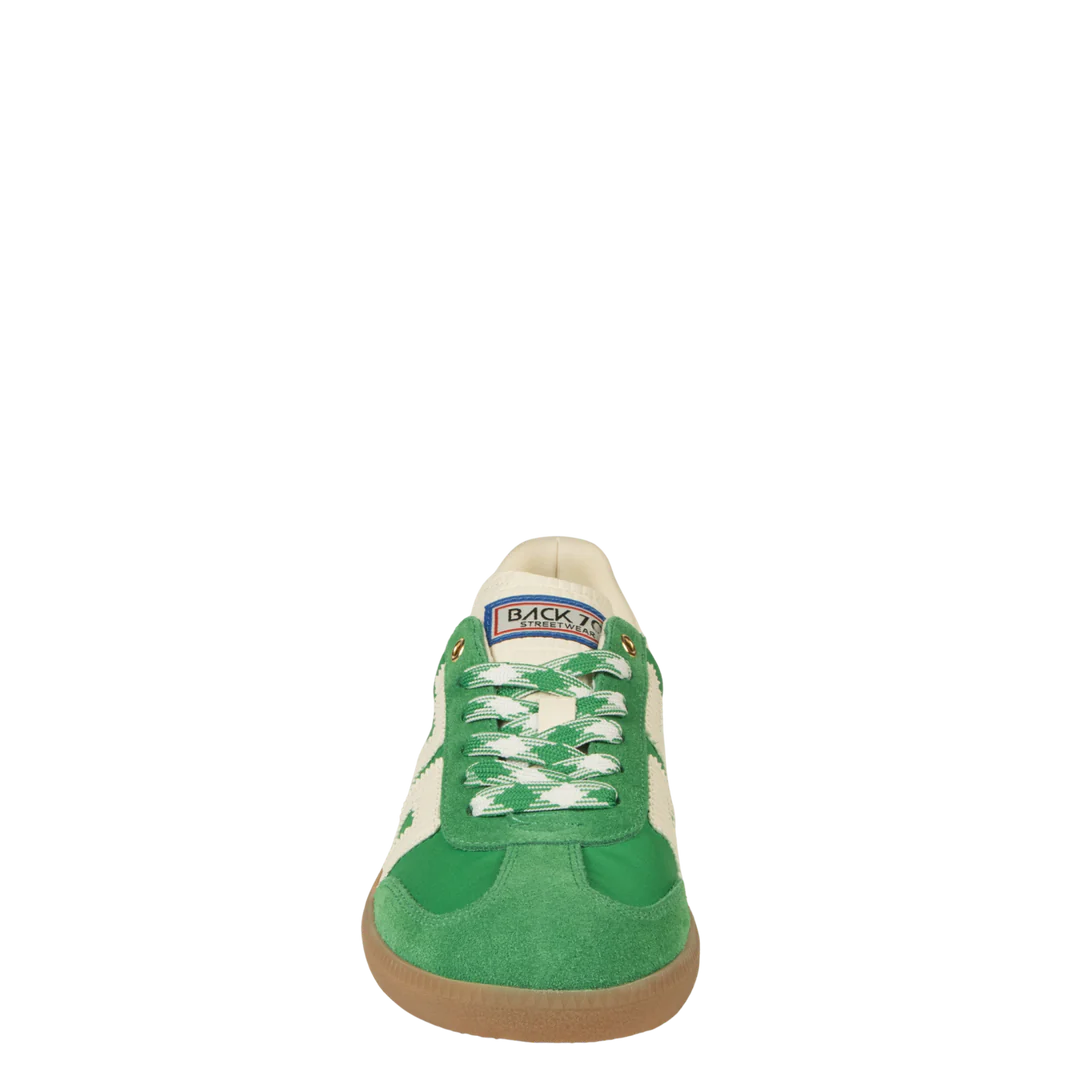 BACK 70 - Ghost Green Milk