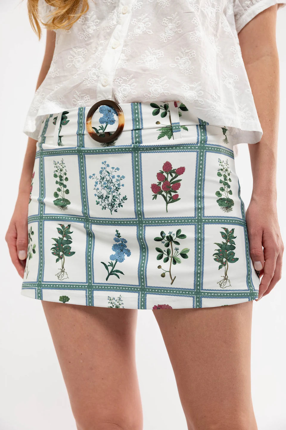 The Blythe Skort - Gardeners Window