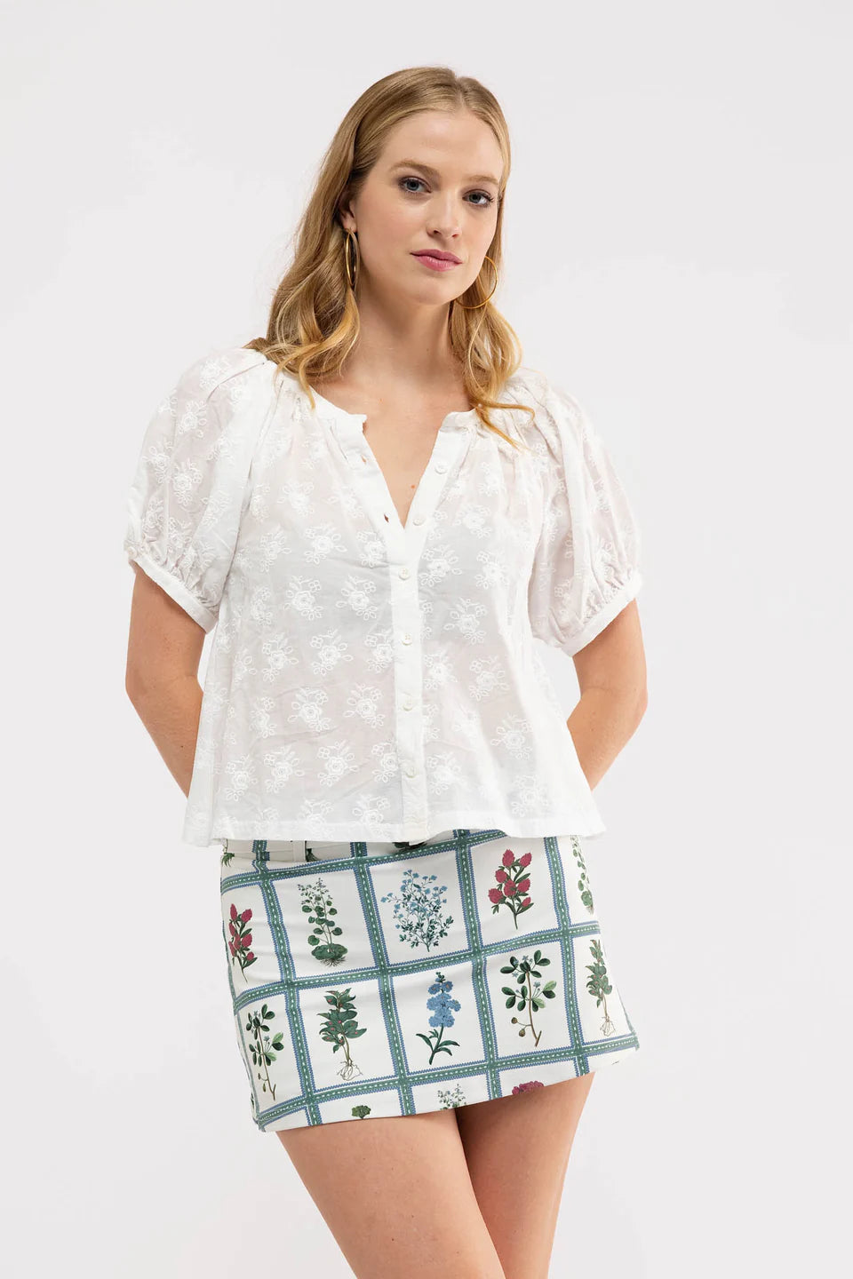 The Imogen Top Cotton Eyelet - White