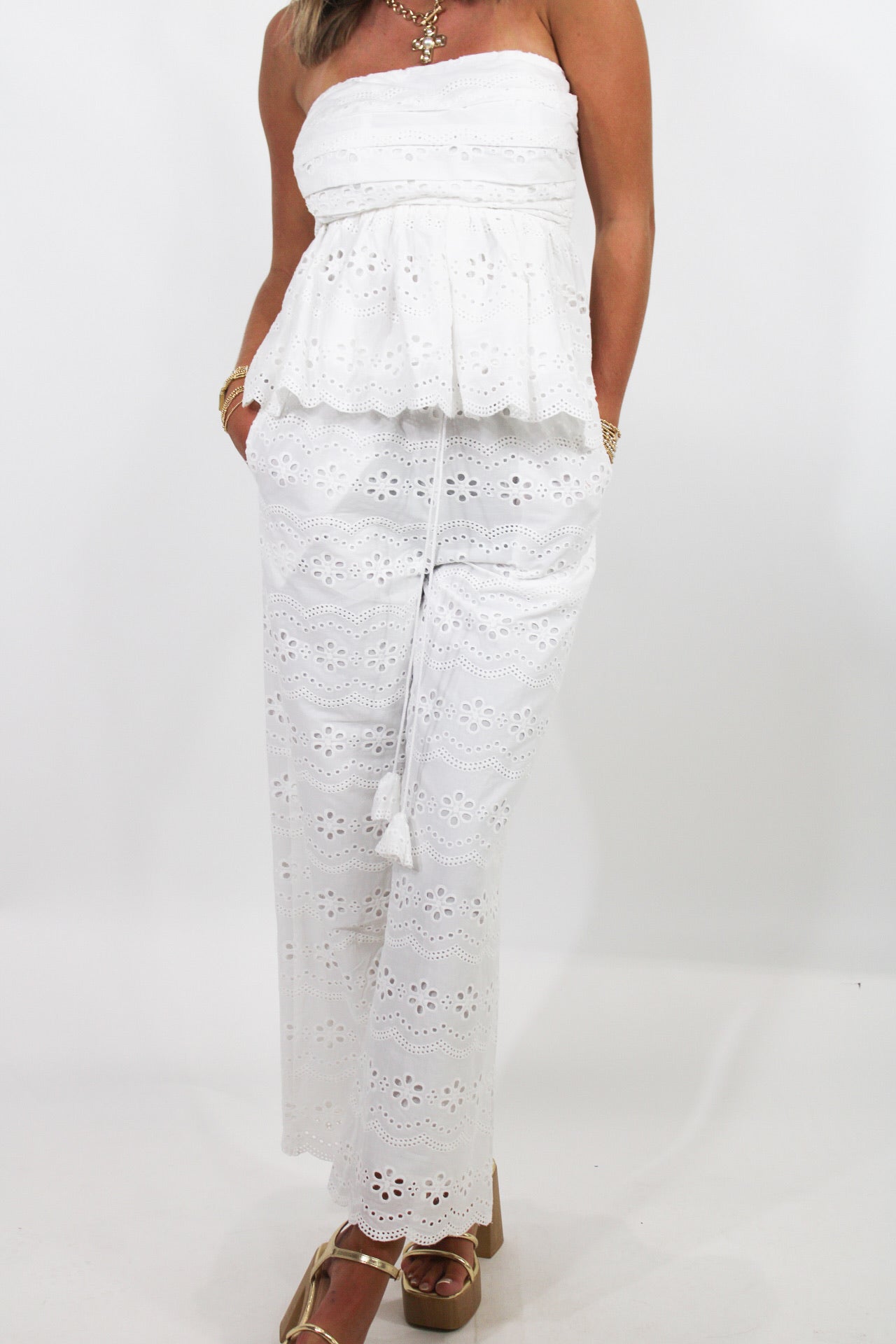 Freedom Eyelet Set
