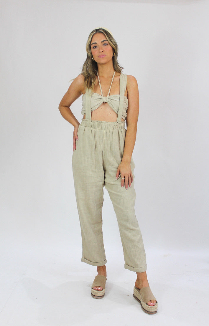 Lelis Collection Seashells Jumper featuring a cozy knit design with seashell patterns in soft, neutral tones.