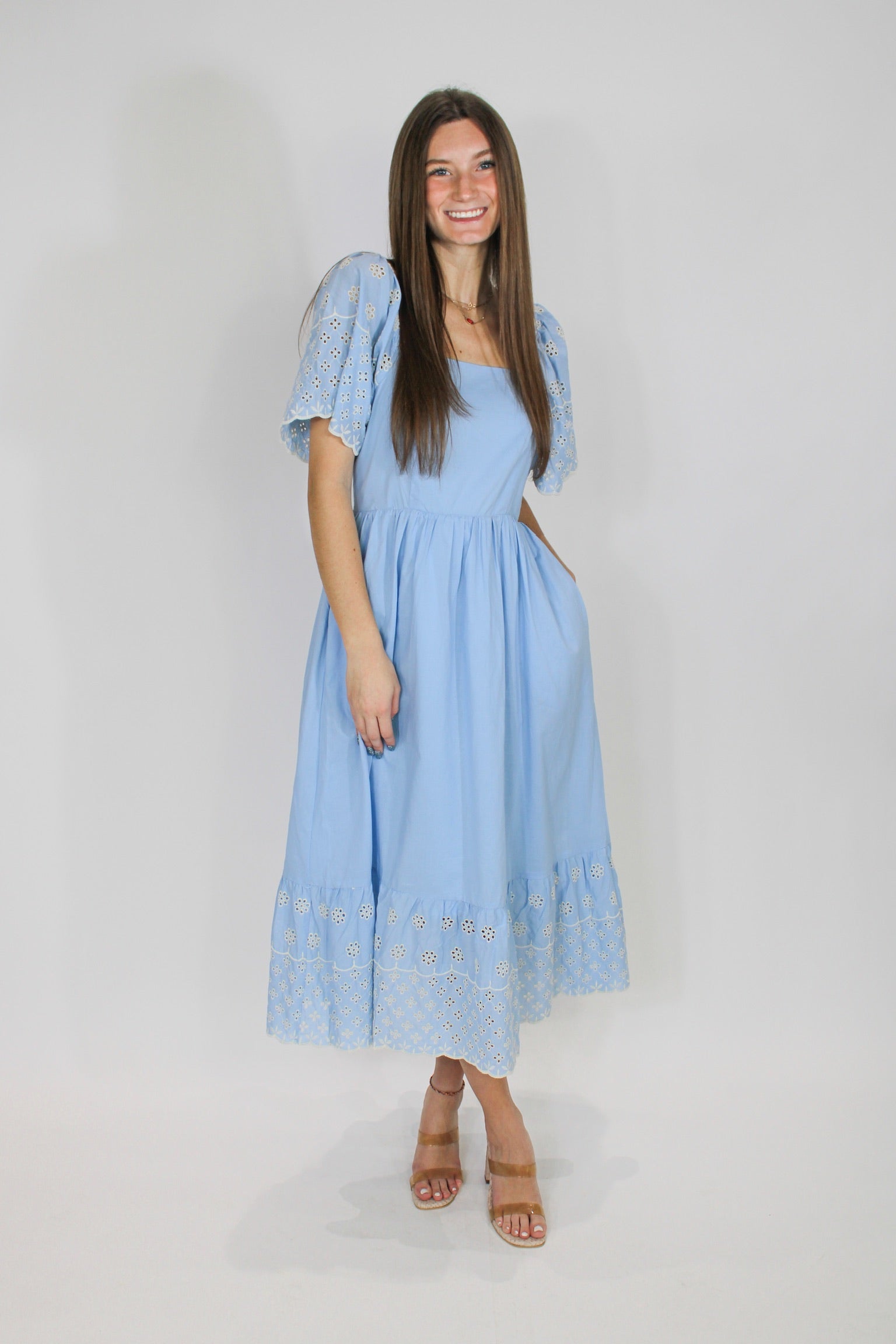 Seaside Eyelet Midi Medium