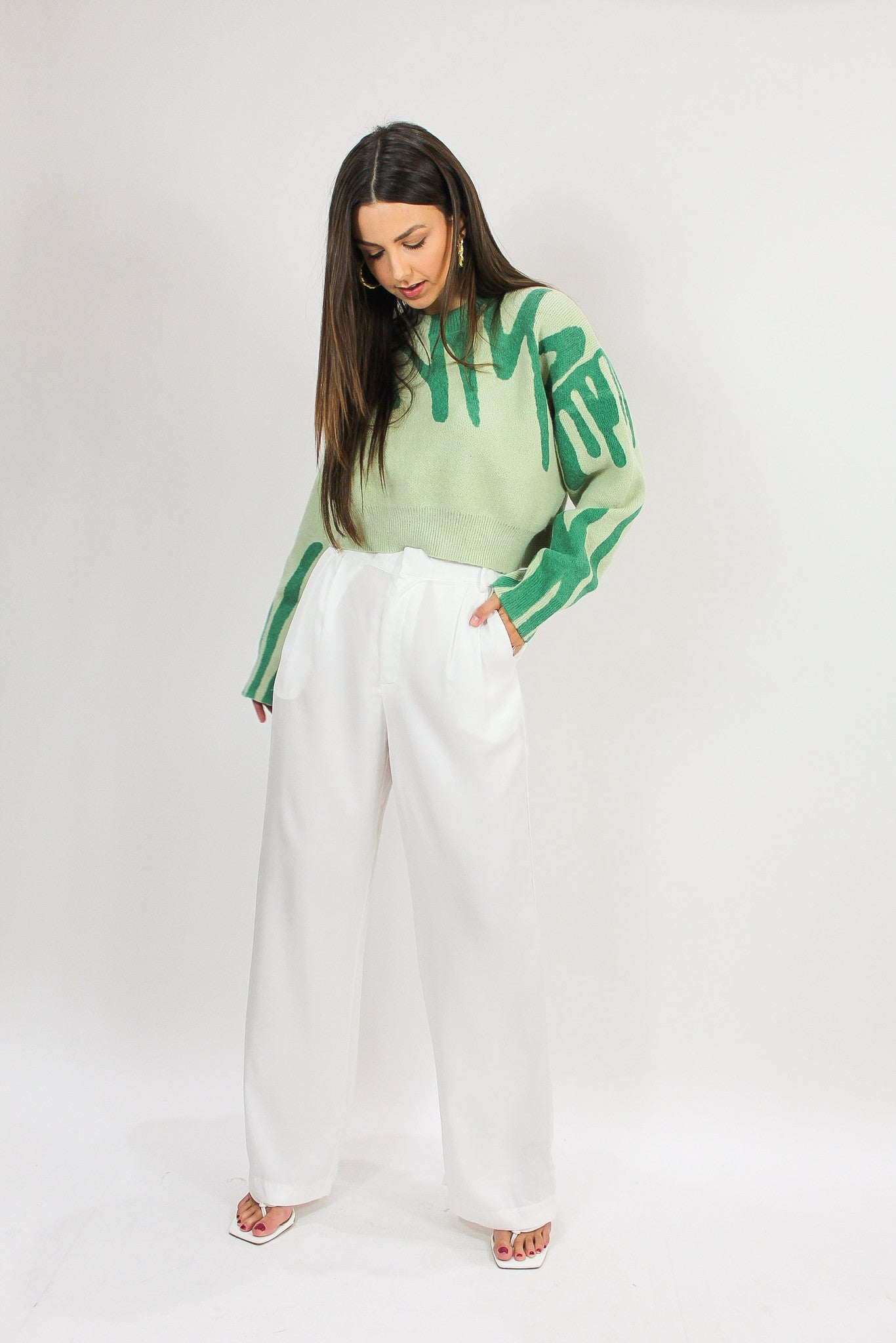 Crisp White Trousers - Shopsisterology