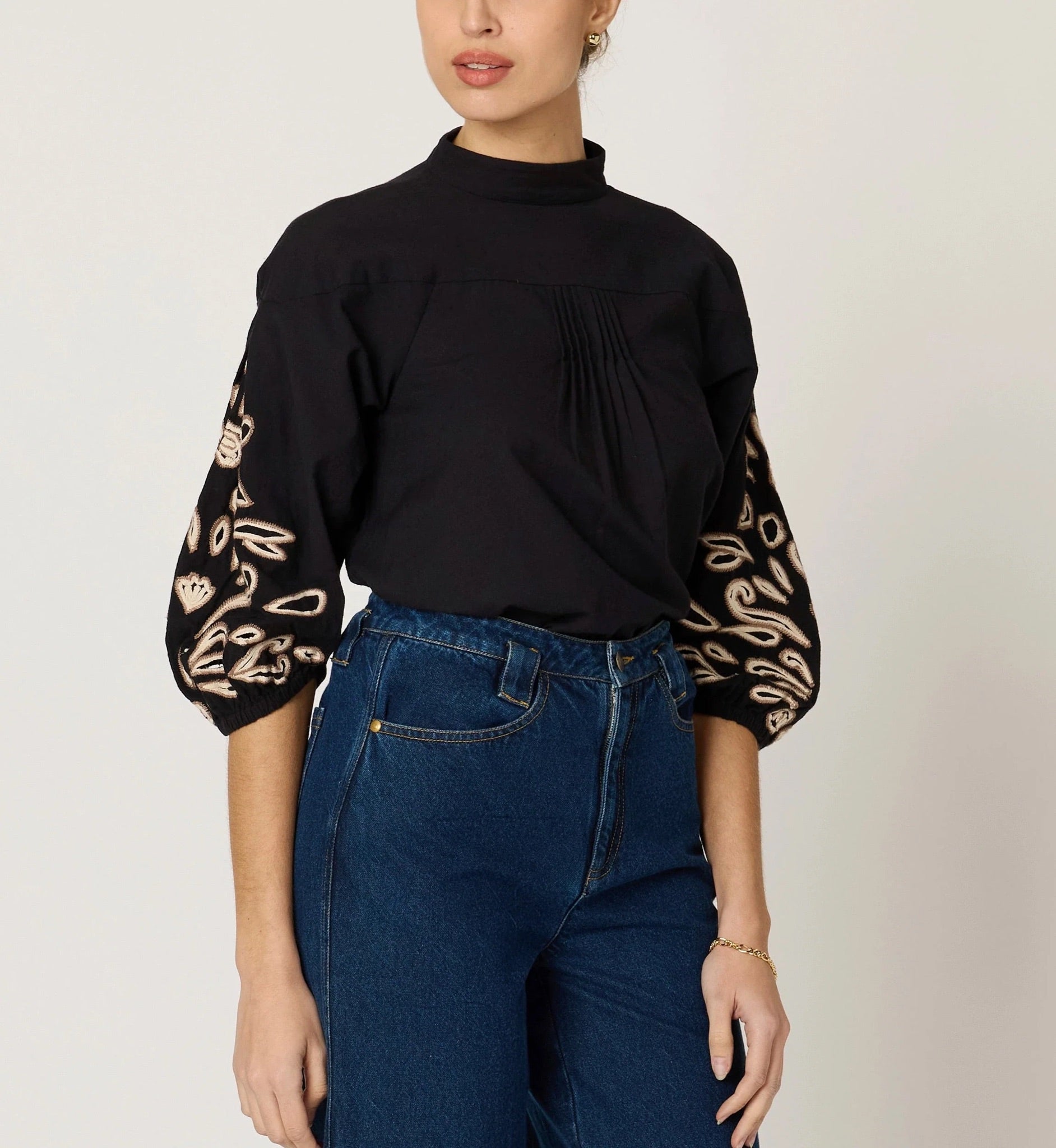 The Clarissa Blouse - Black/Ivory