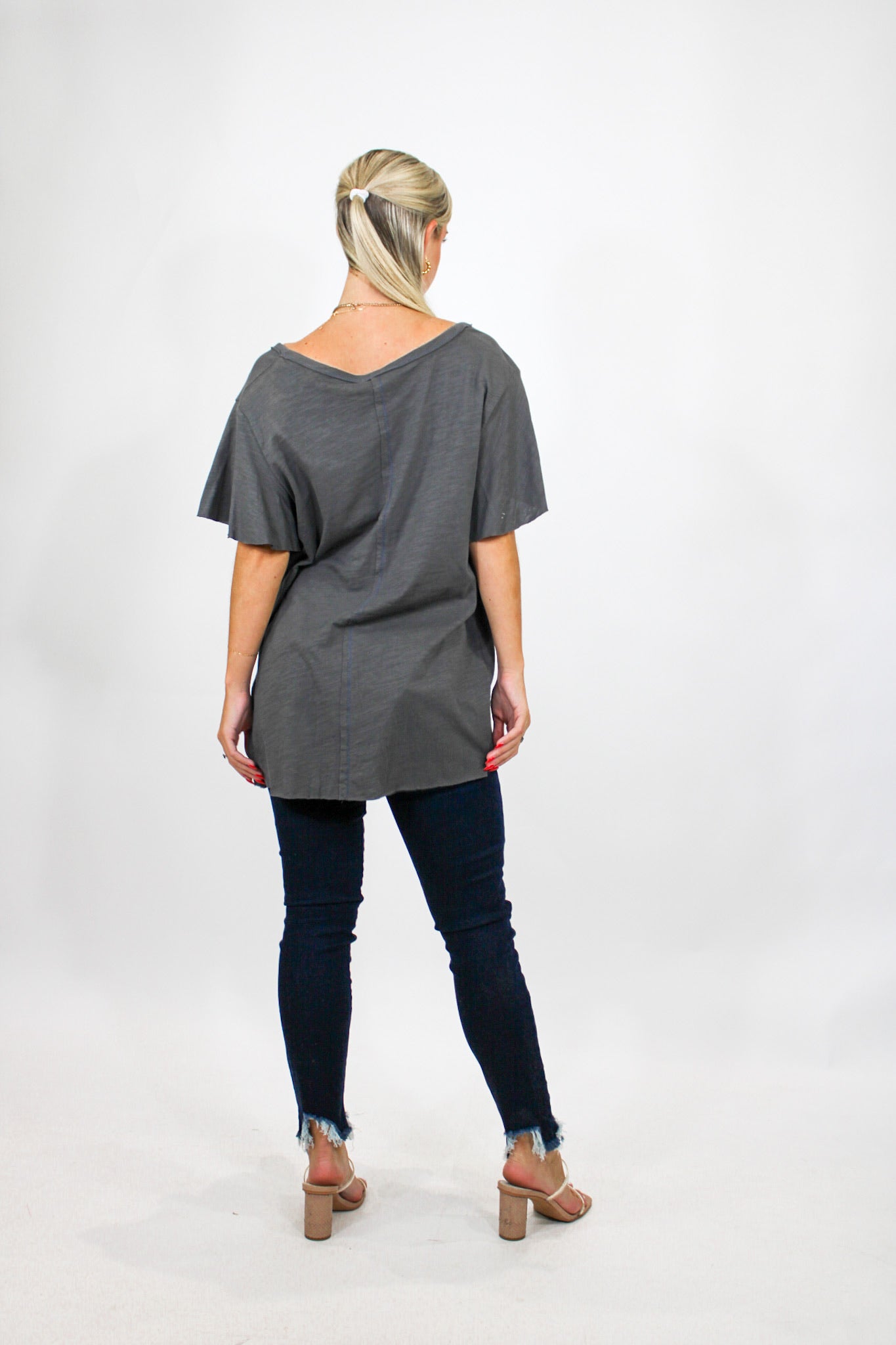 Go With the Flow Top - Charcoal