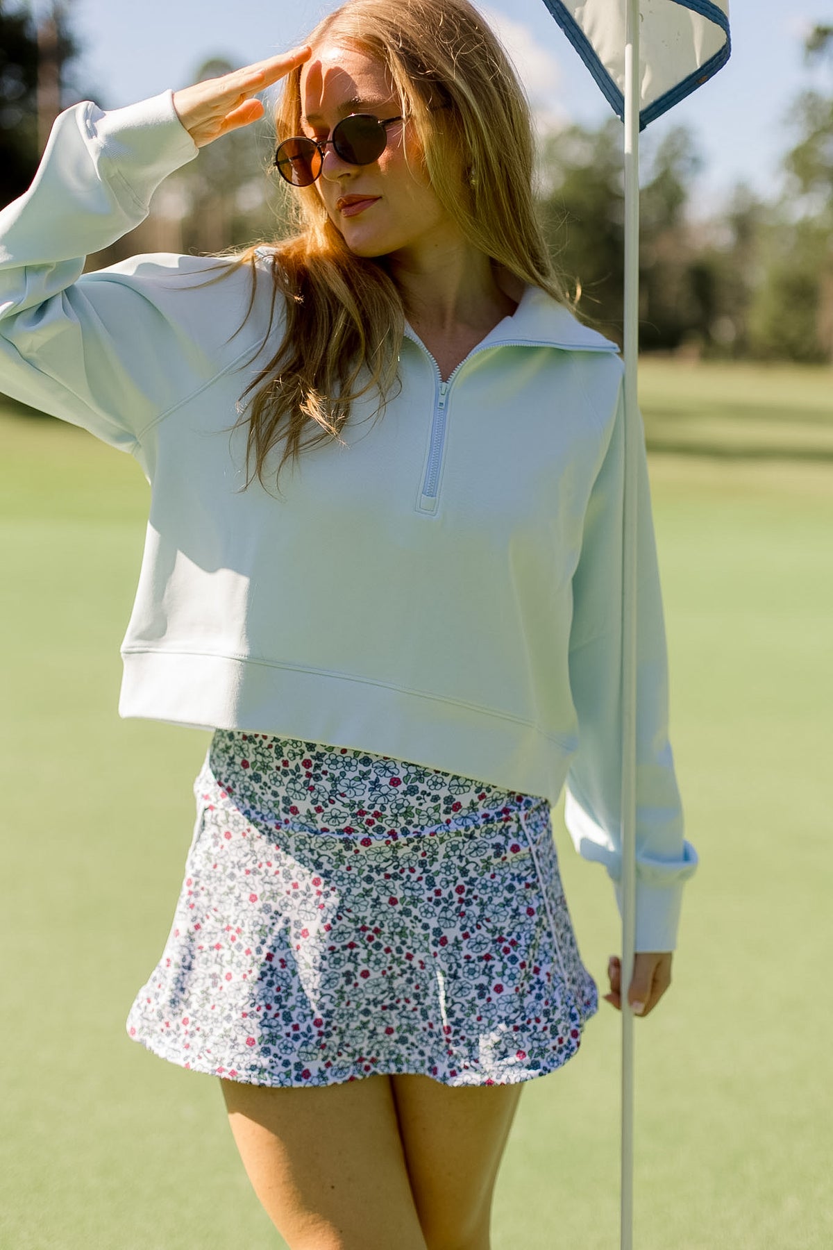 The Nora Sweatshirt - Dew