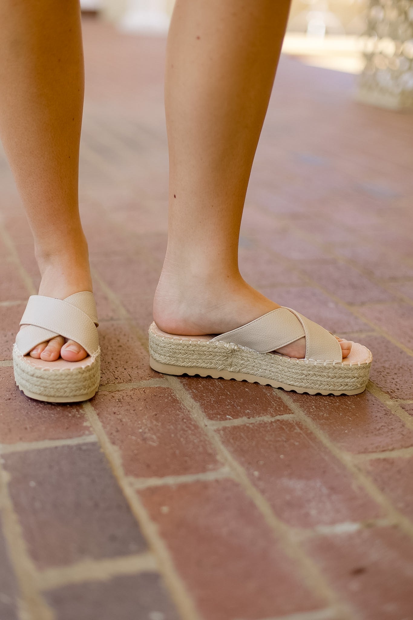 Matisse Cove Shoes featuring a stylish design with a comfortable fit, displayed on a clean background.