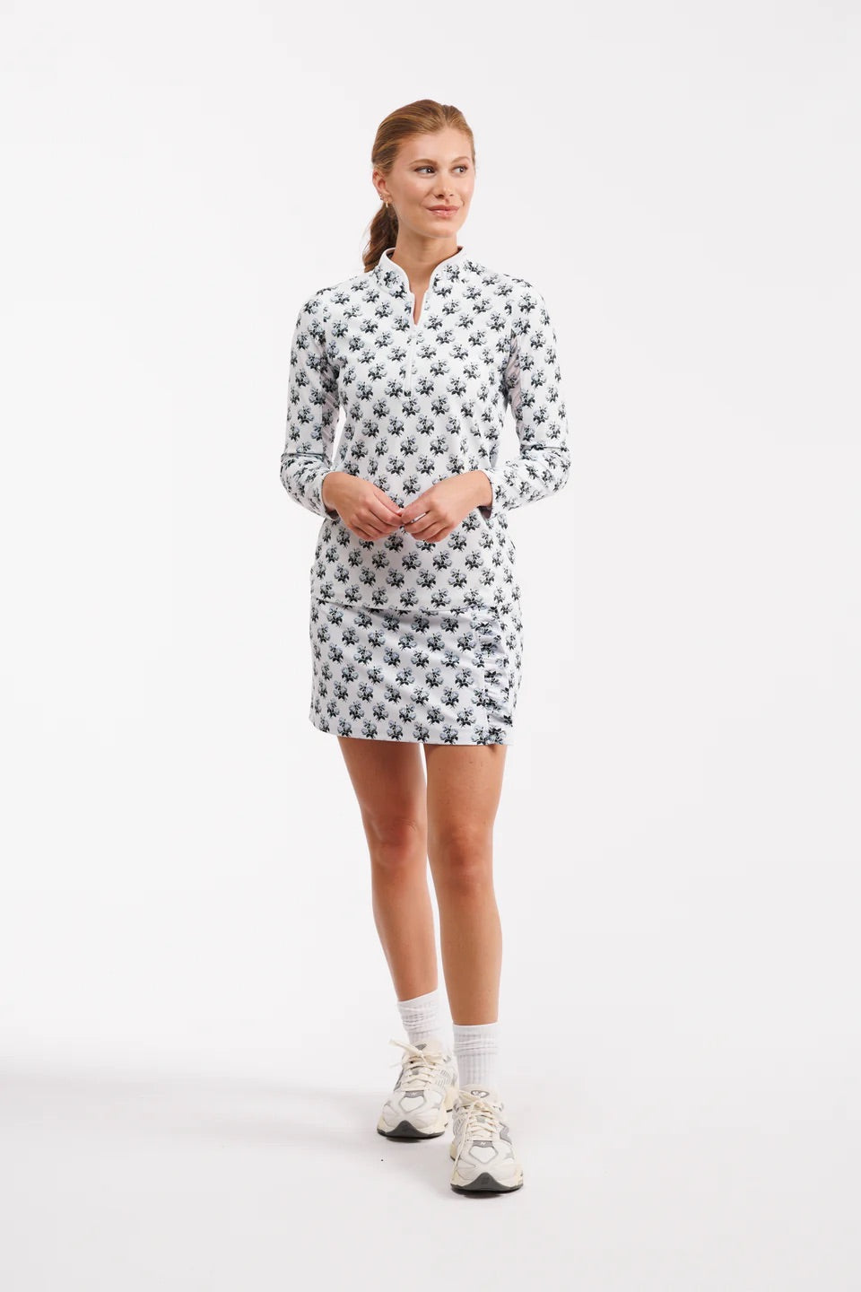 The Carey 1/4 Zip Pullover - Rose Thorns