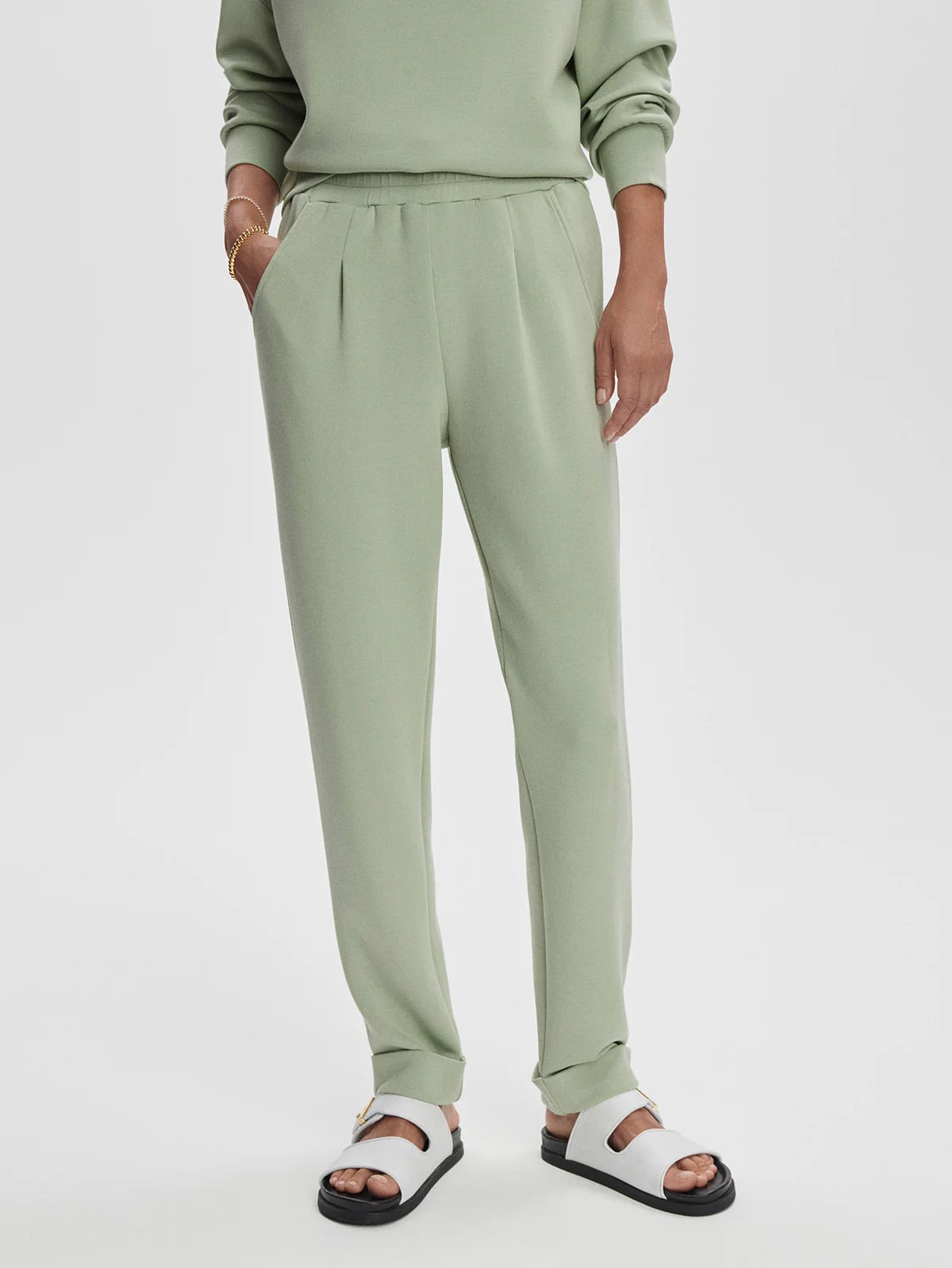 The Rolled Cuff Pant 25 - Snow Sage