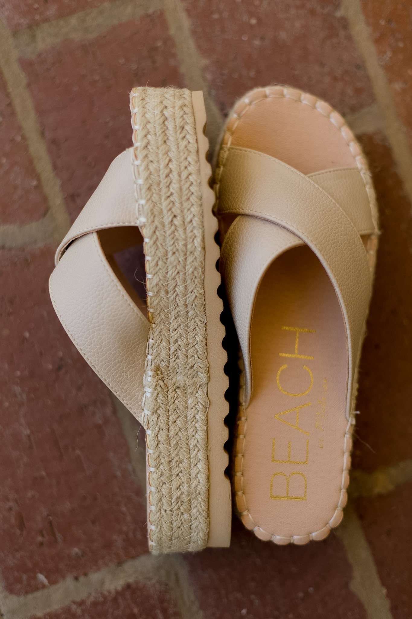 Matisse Cove Shoes, stylish slip-on shoes in neutral tones with textured detailing and comfortable sole, displayed on a plain background.