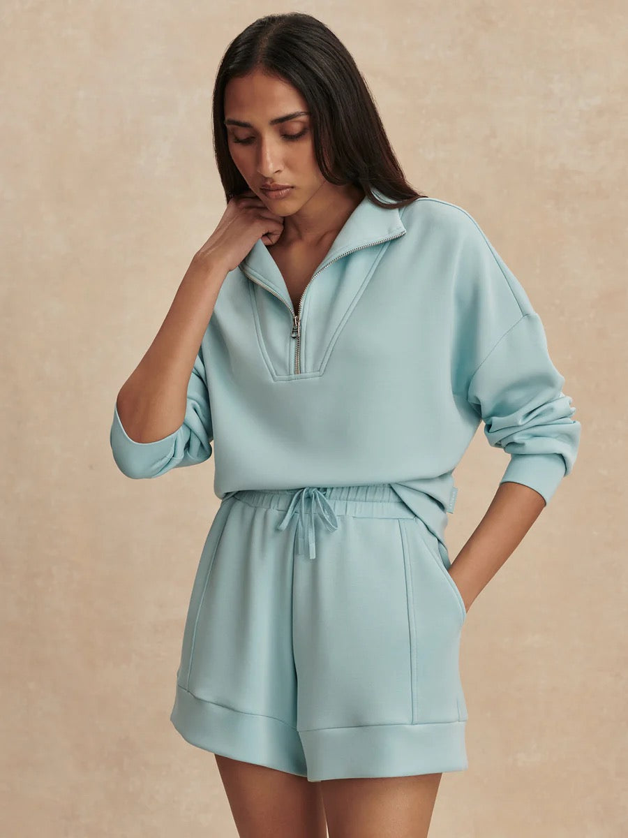 Atrium High Rise Short 4.5 - Porcelain Blue