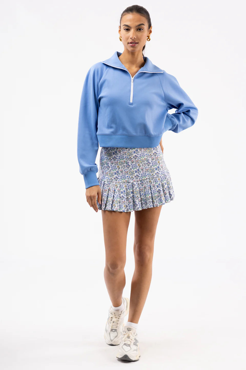 The Nora Sweatshirt - Hydrangea