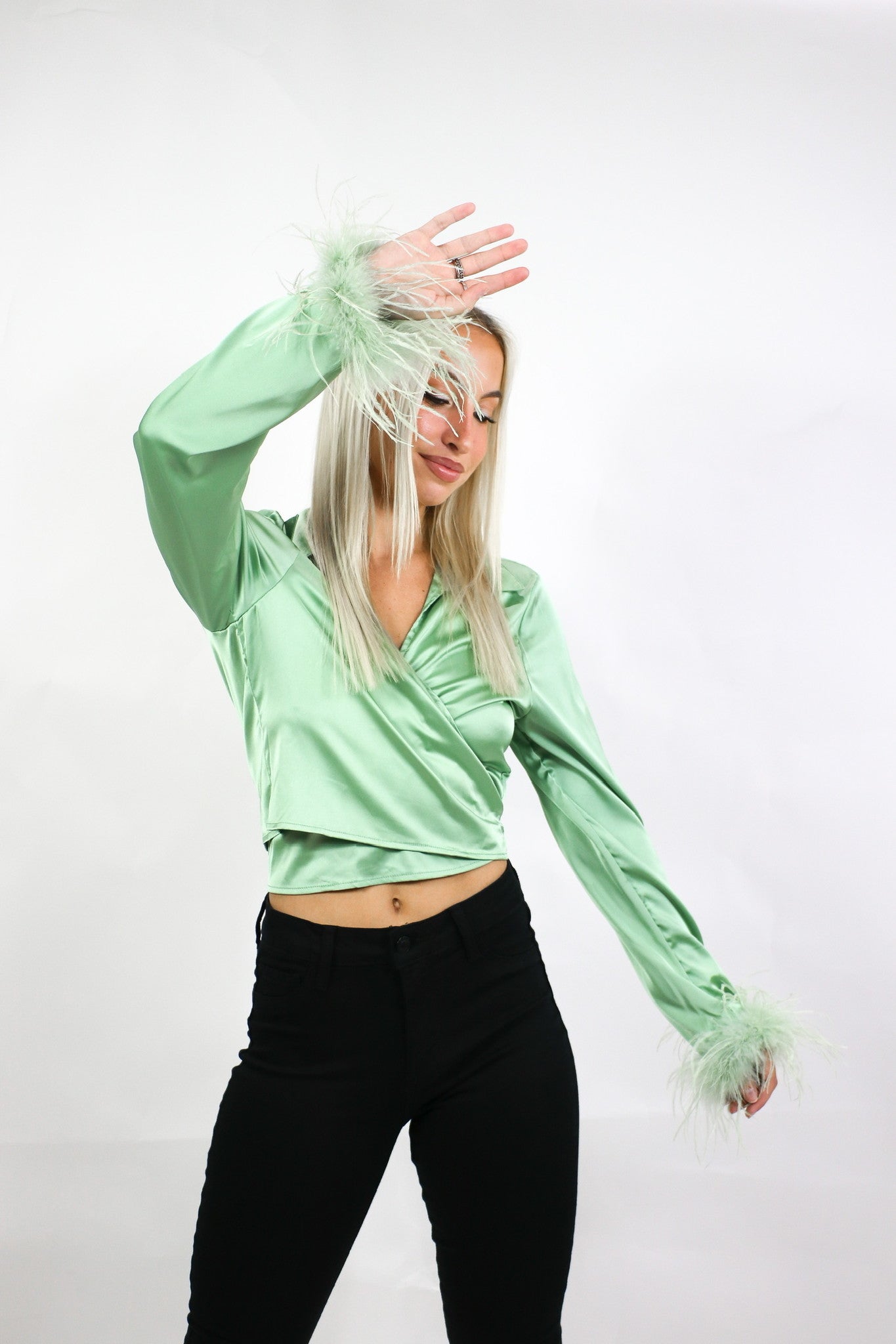 Feather Cuff Tie Top - Green