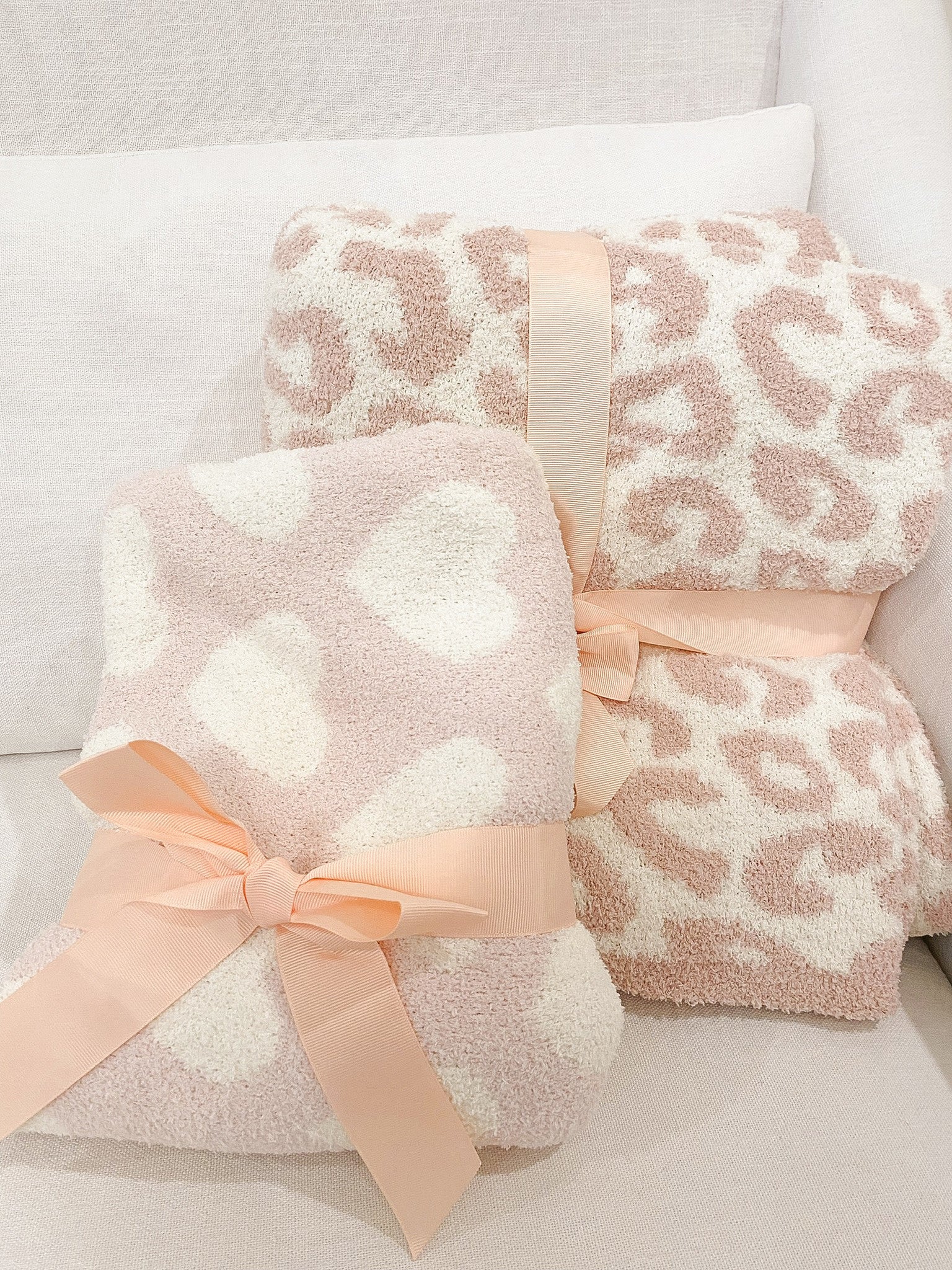 Cozy Chic Blanket- Kid Hearts