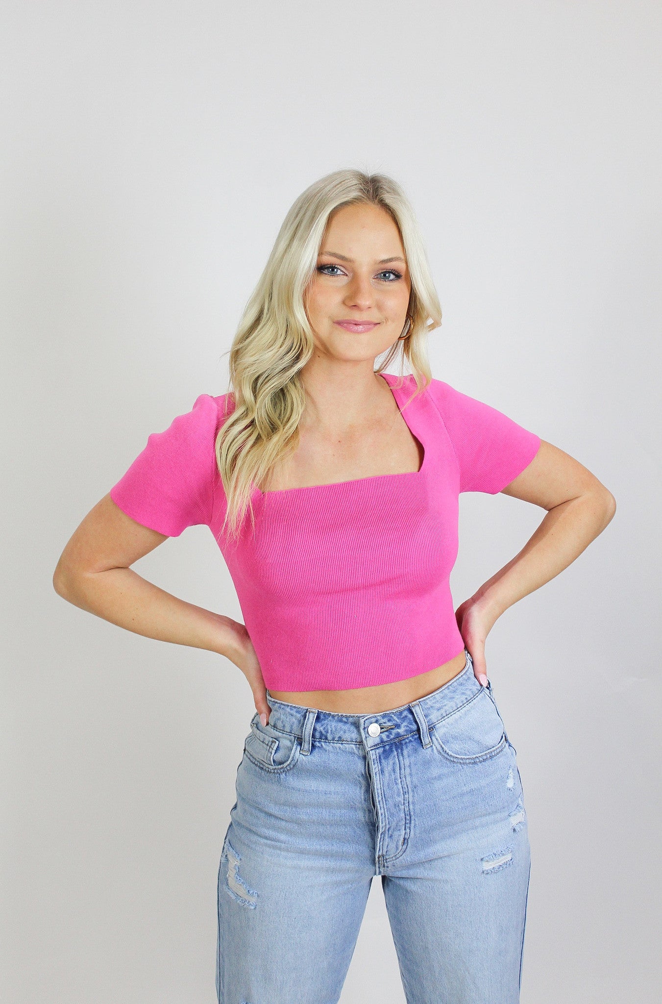 GNO Cropped Sweater - Pink