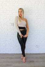 Load image into Gallery viewer, Weekender One Shoulder Top
