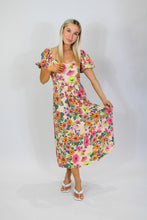 Load image into Gallery viewer, Peachy Floral Maxi

