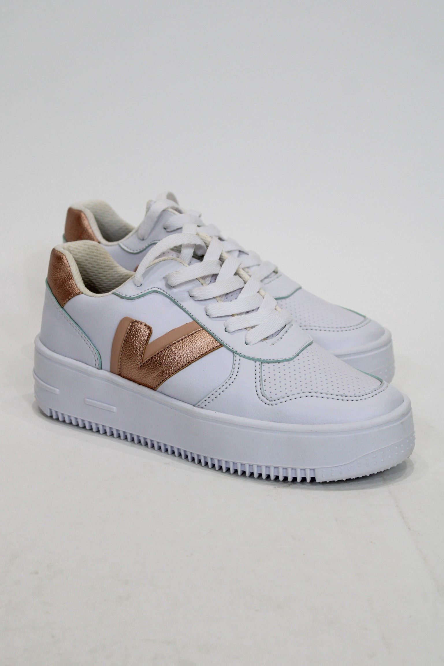 Viva Rose Gold Sneakers