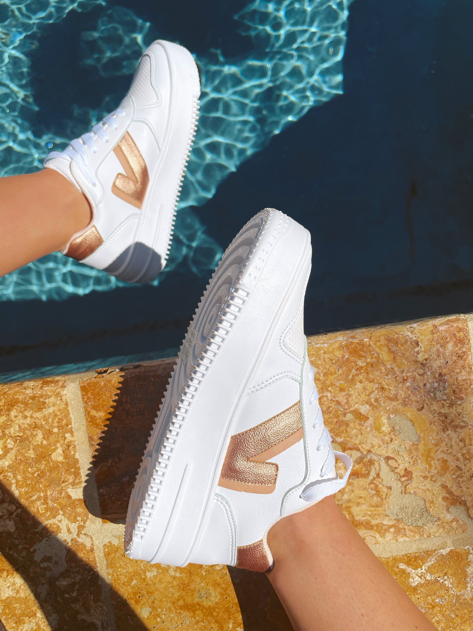 Veja sneakers clearance rose gold