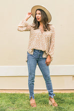 Load image into Gallery viewer, Sunday Brunch Blouse
