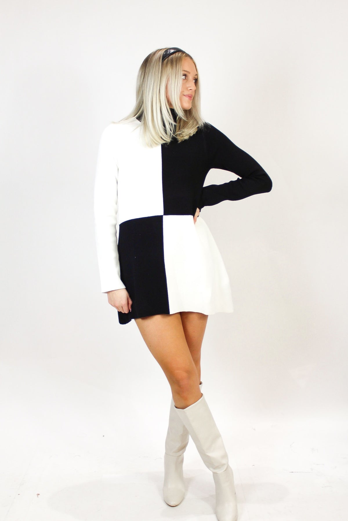 white sweater dress with black boots Twilight Length 33 Shoe Size:36 tulledress Prestige Designer Club Shirt