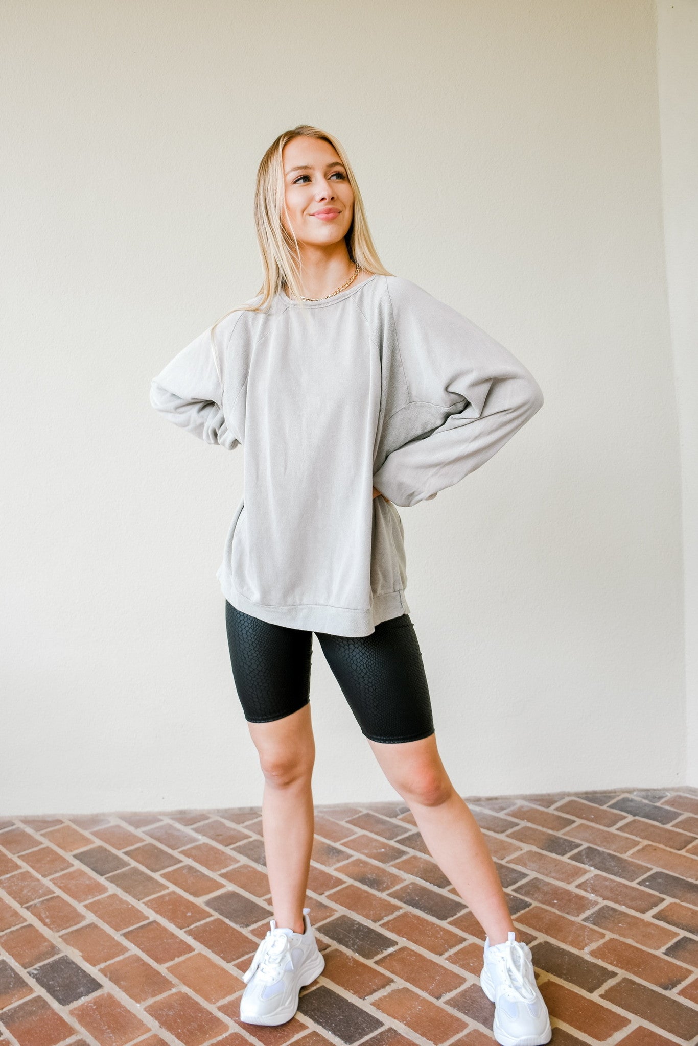 Ashy Slouch Pullover