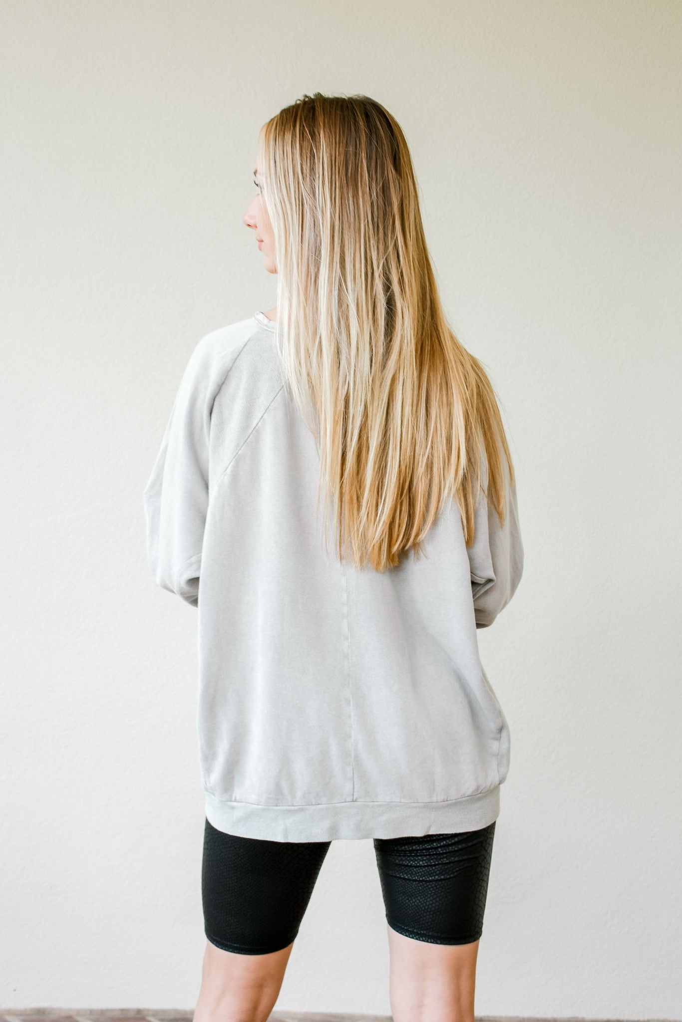 Ashy Slouch Pullover