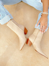 Load image into Gallery viewer, Paisley Caty Bootie
