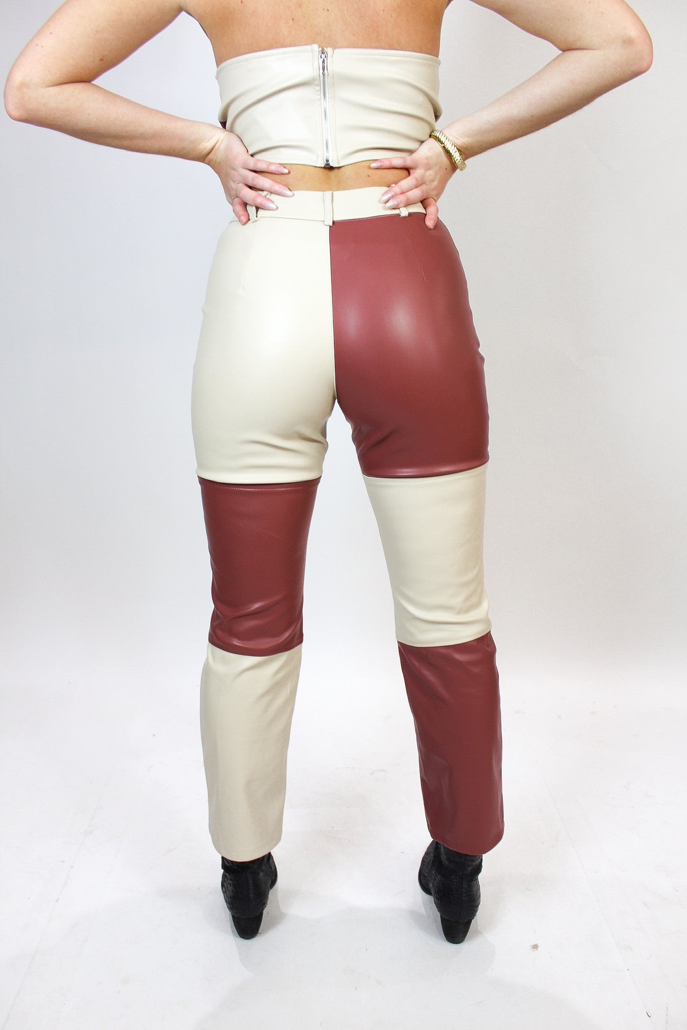 Candy Cane Leather Set